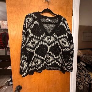 Elane O/S Sweater NWOT